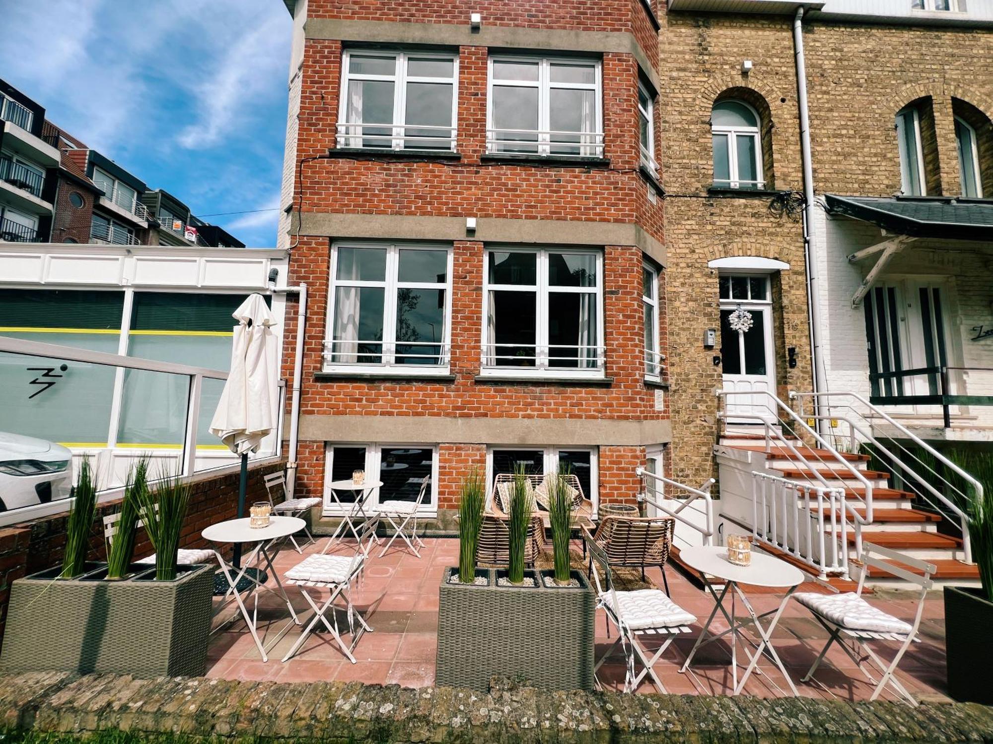 Louis Apartment